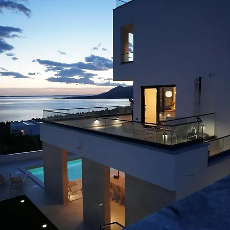 Βίλα Bella Vista With Heated Pool