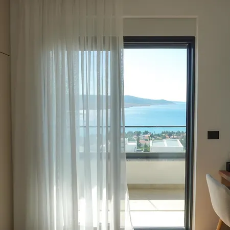 Βίλα Bella Vista With Heated Pool Rovanjska