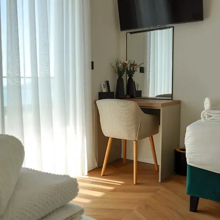 Bella Vista With Heated Pool Βίλα Rovanjska