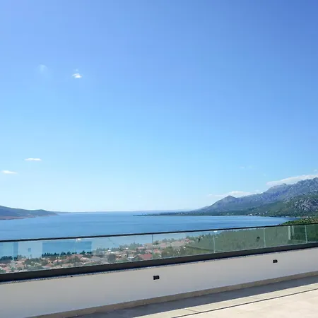 Bella Vista With Heated Pool Βίλα