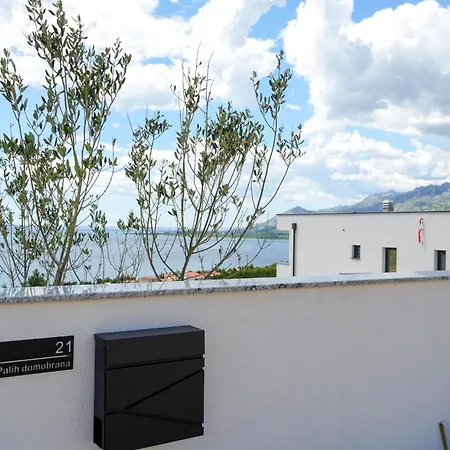 Bella Vista With Heated Pool *